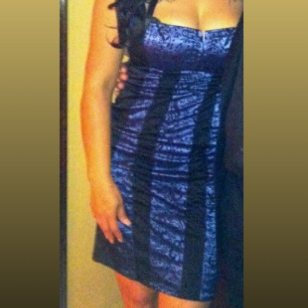 Cute black and purple size 8 bebe dress